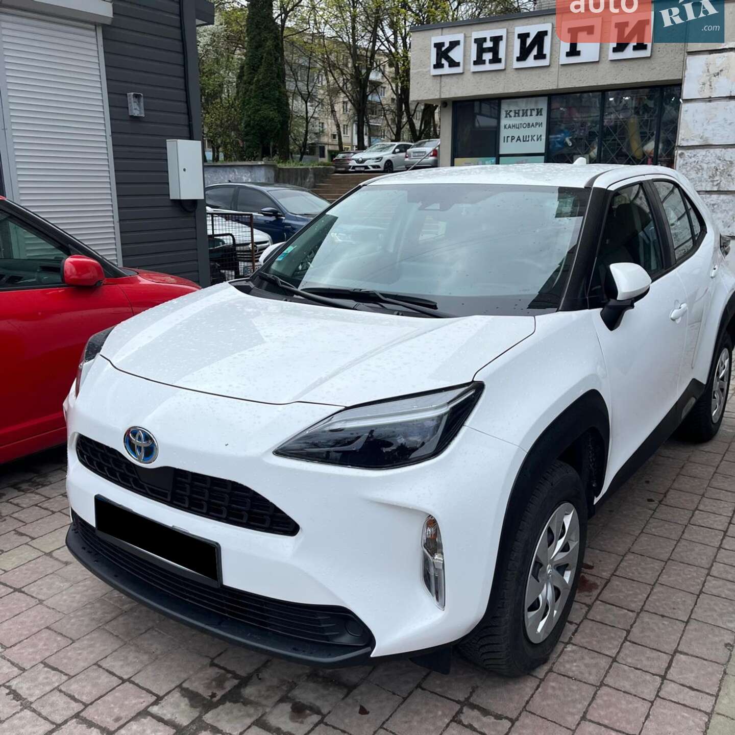 TOYOTA YARIS CROSS 2024