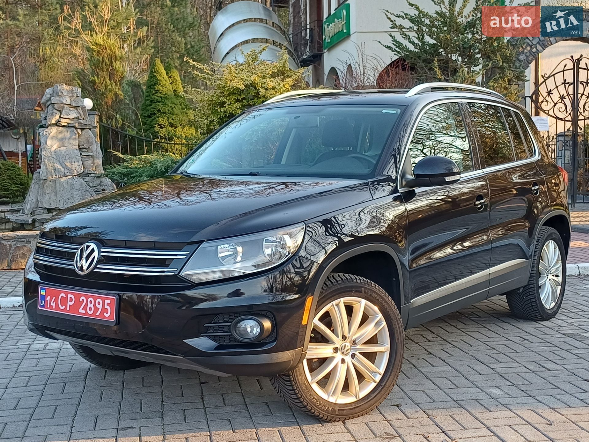 VOLKSWAGEN TIGUAN 2013