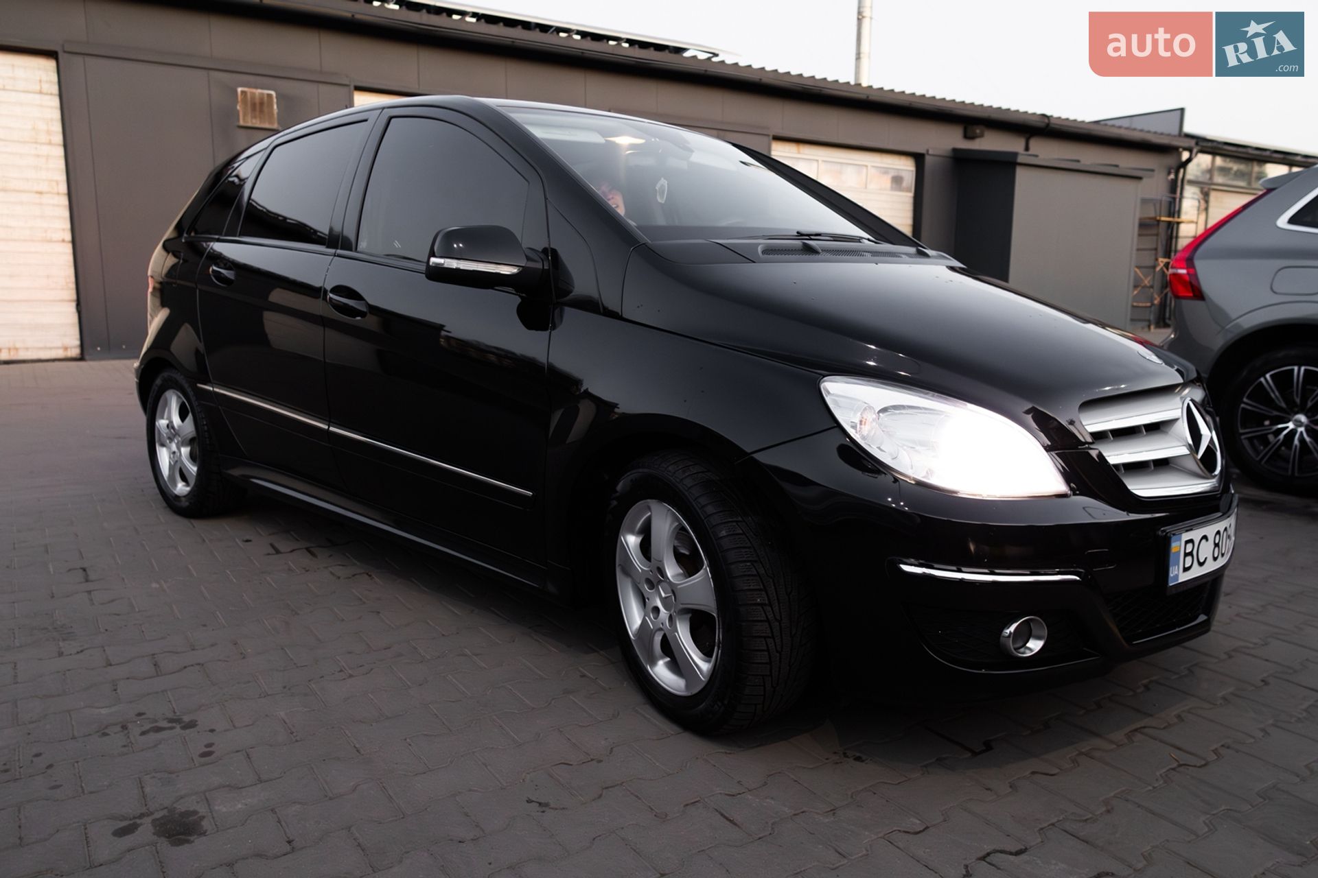 MERCEDES-BENZ B 180 2008