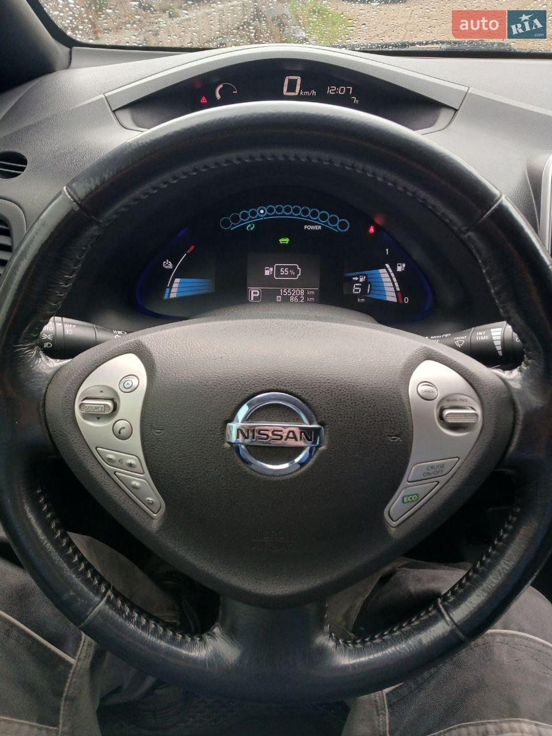 Головне фото звіту автомобіля NISSAN LEAF 2013