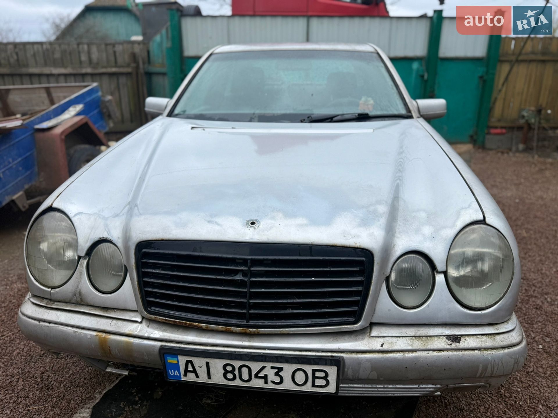 MERCEDES-BENZ E 200 1998