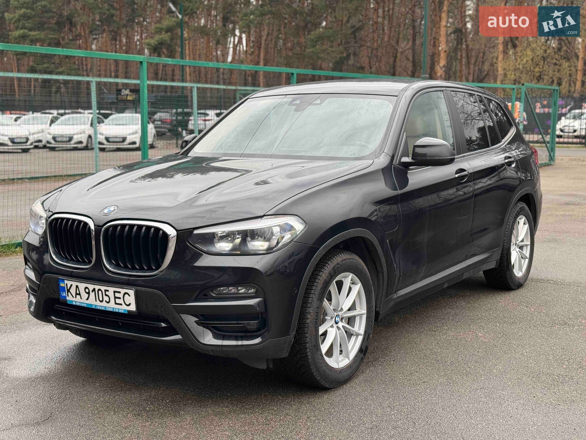 Головне фото звіту автомобіля BMW X3 2021