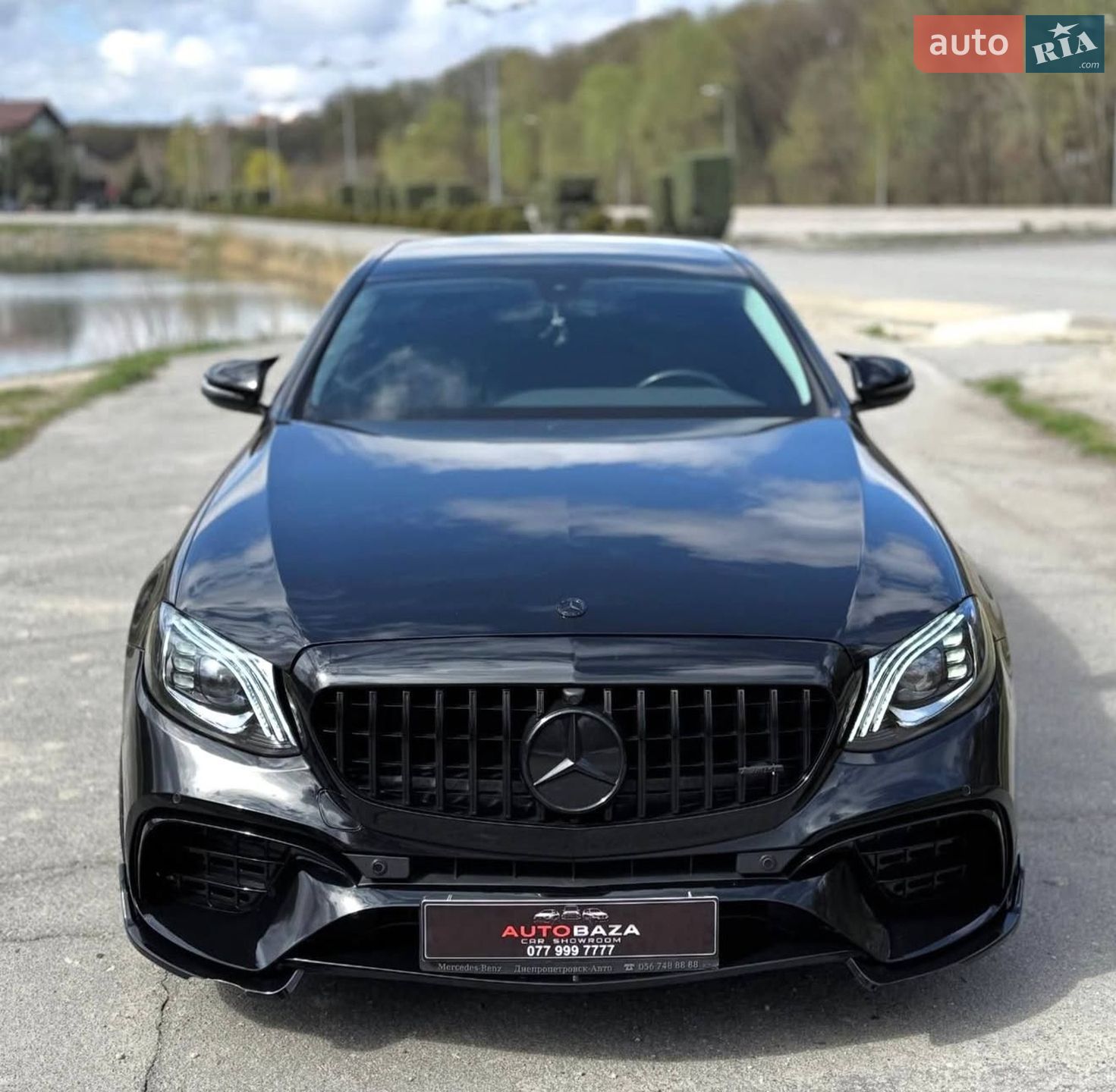 MERCEDES-BENZ E 200 D 2016