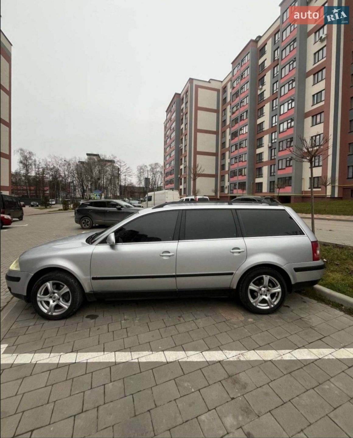 VOLKSWAGEN PASSAT 2004