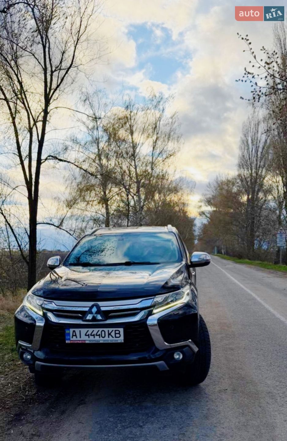 Головне фото звіту автомобіля MITSUBISHI PAJERO SPORT 2017