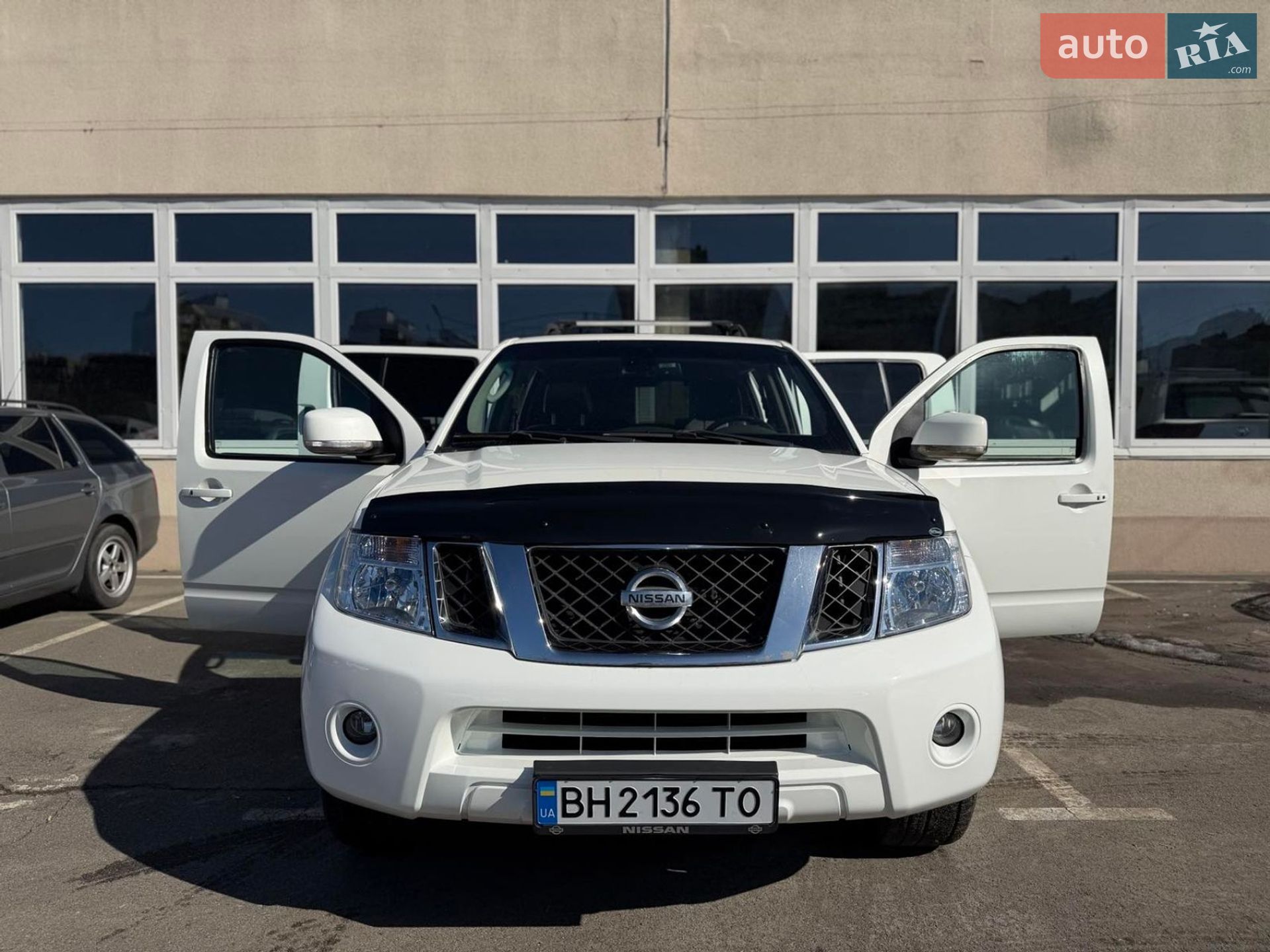 NISSAN PATHFINDER 2011