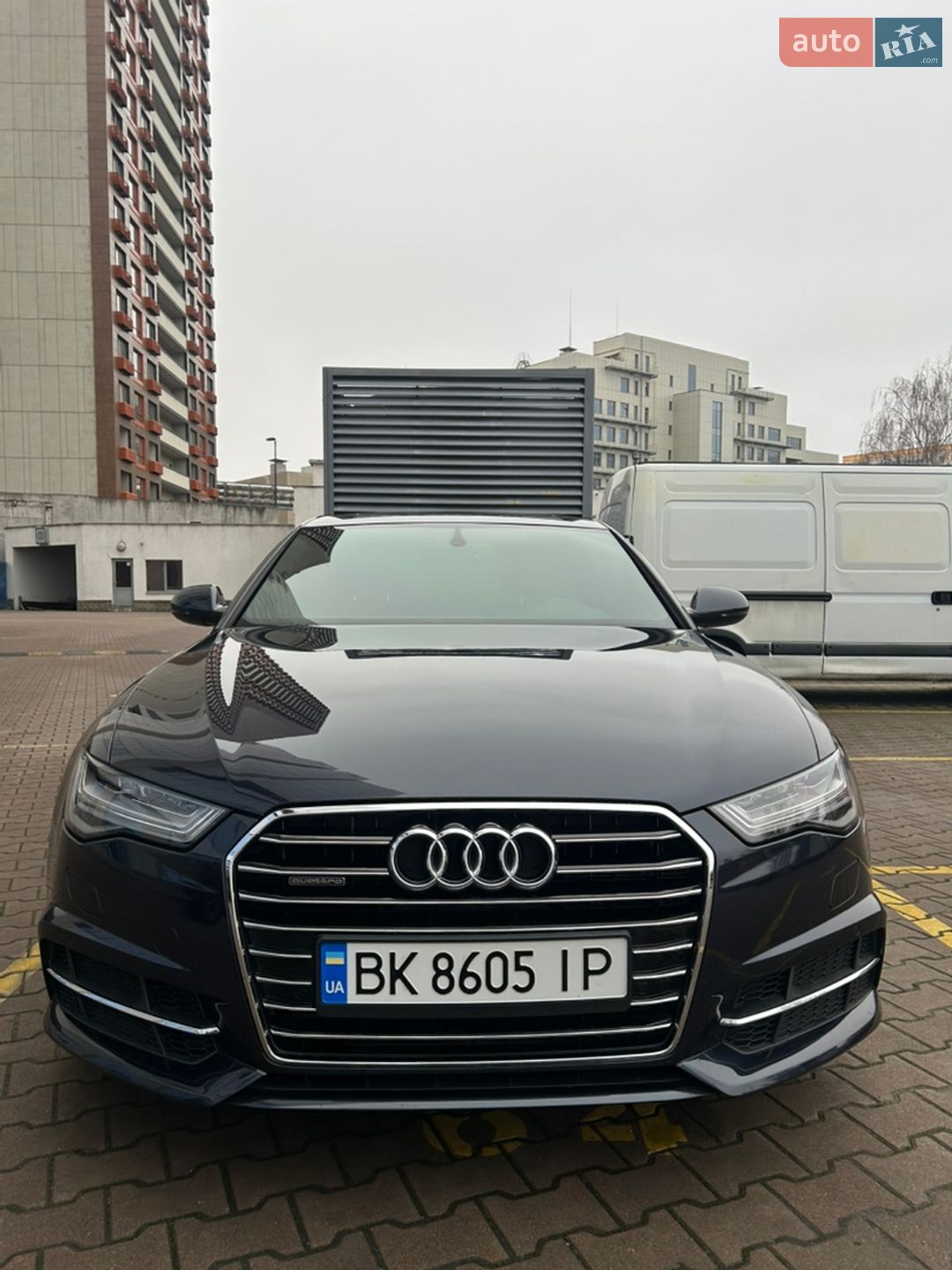 Головне фото звіту автомобіля AUDI A6 2015