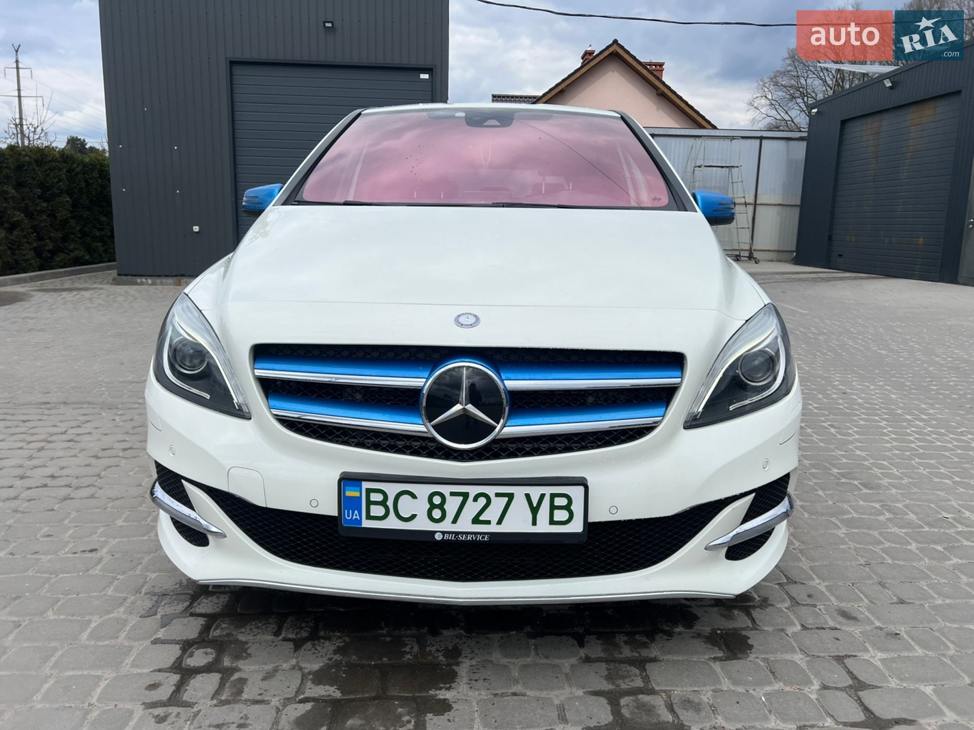 MERCEDES-BENZ ELECTRIC DRIVE 2015