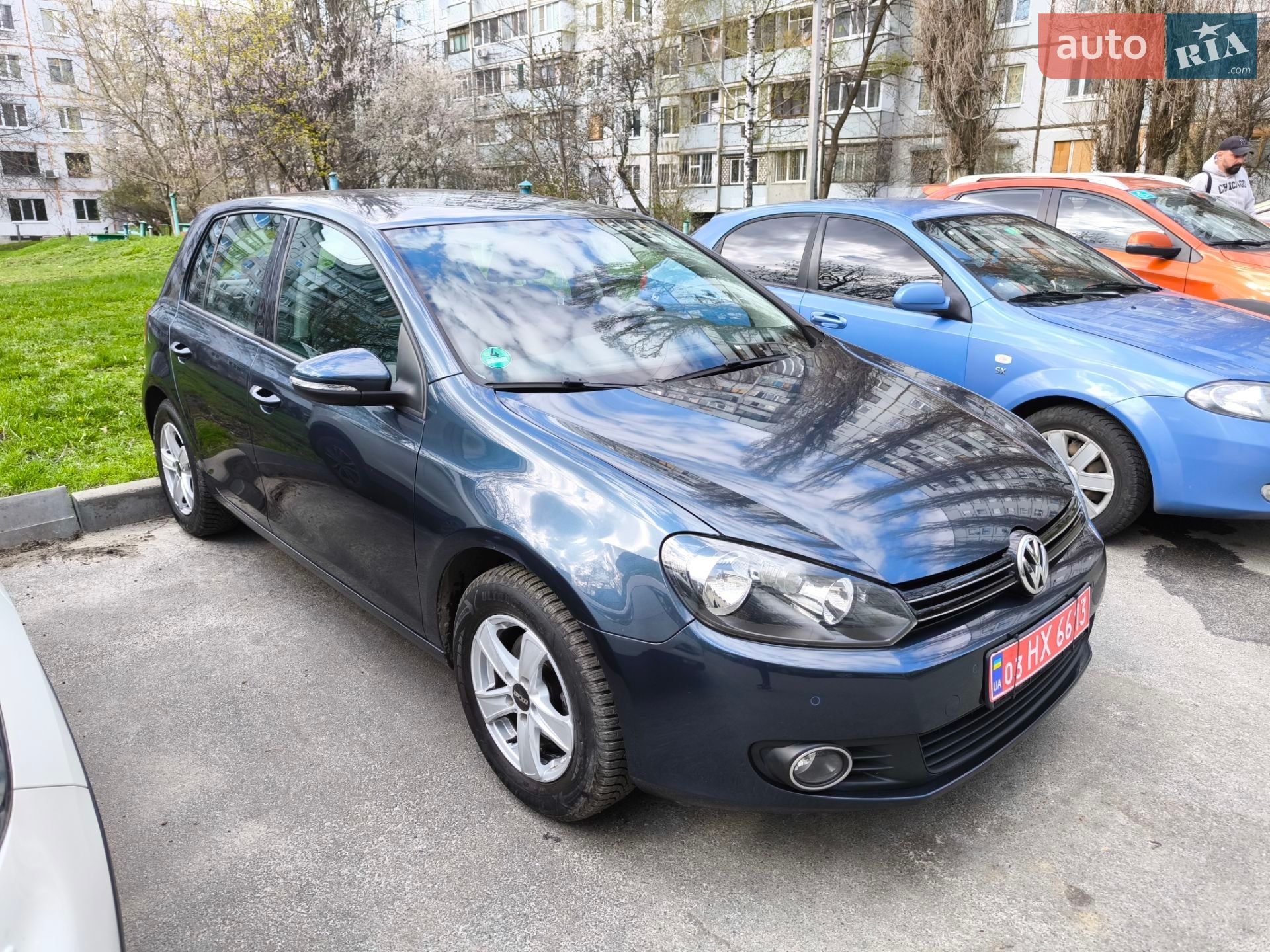 VOLKSWAGEN GOLF 2010