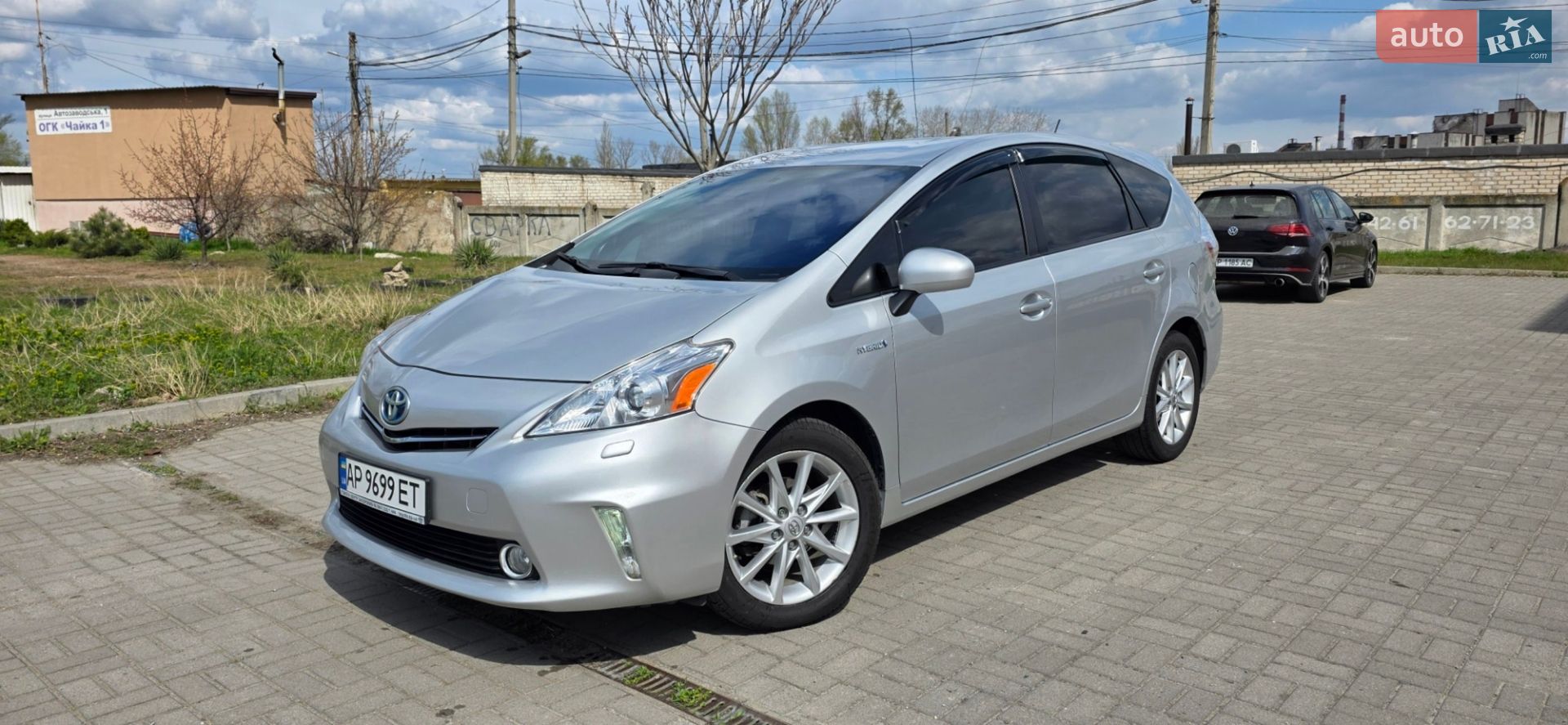 TOYOTA PRIUS 2013