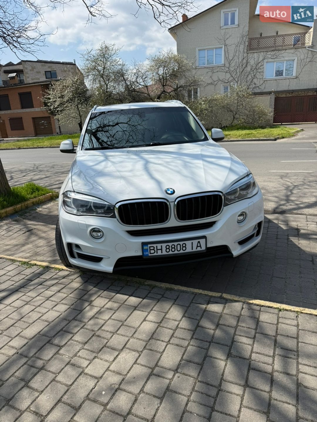 Головне фото звіту автомобіля BMW X5 2015