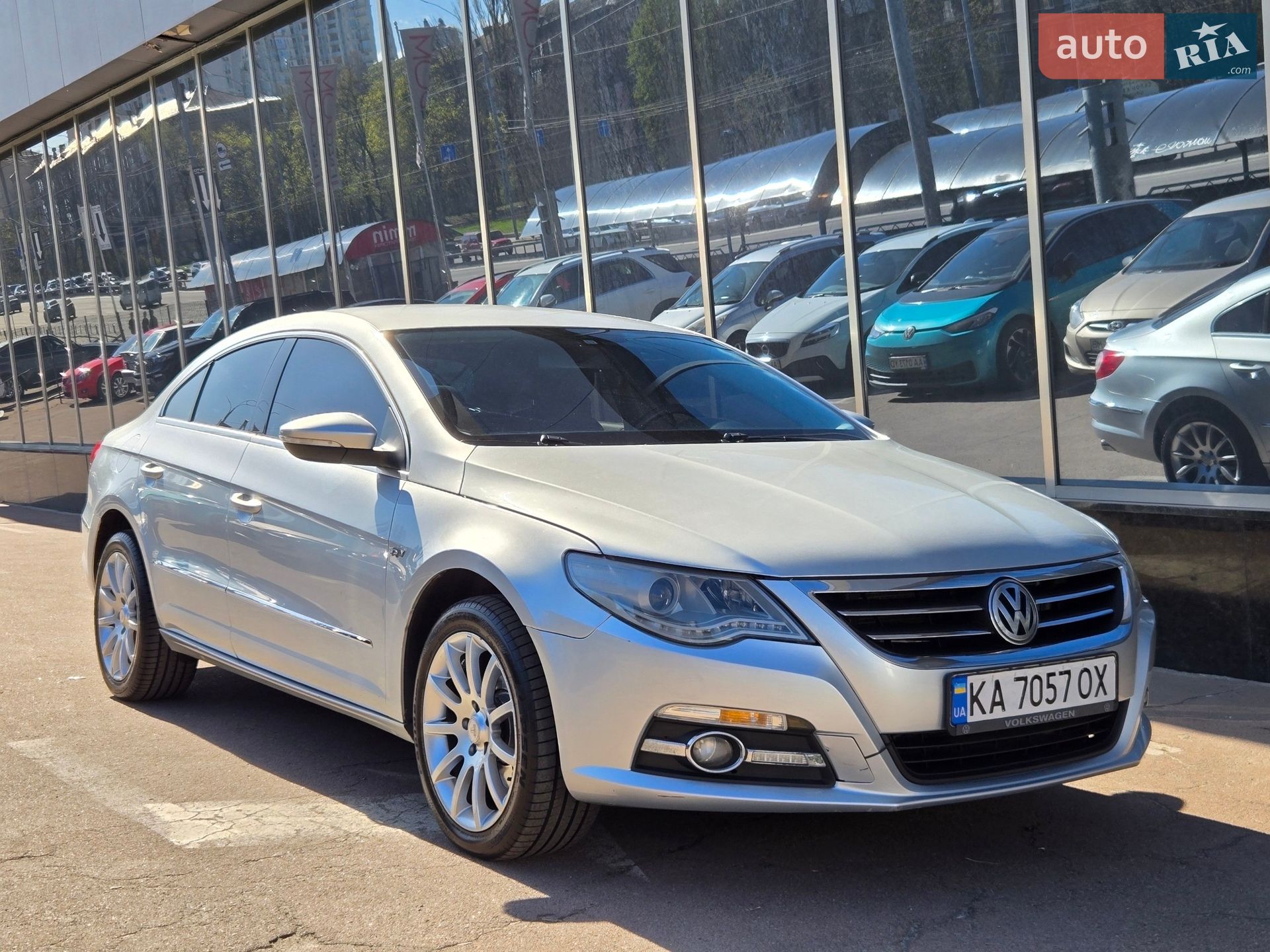VOLKSWAGEN PASSAT CC 2011