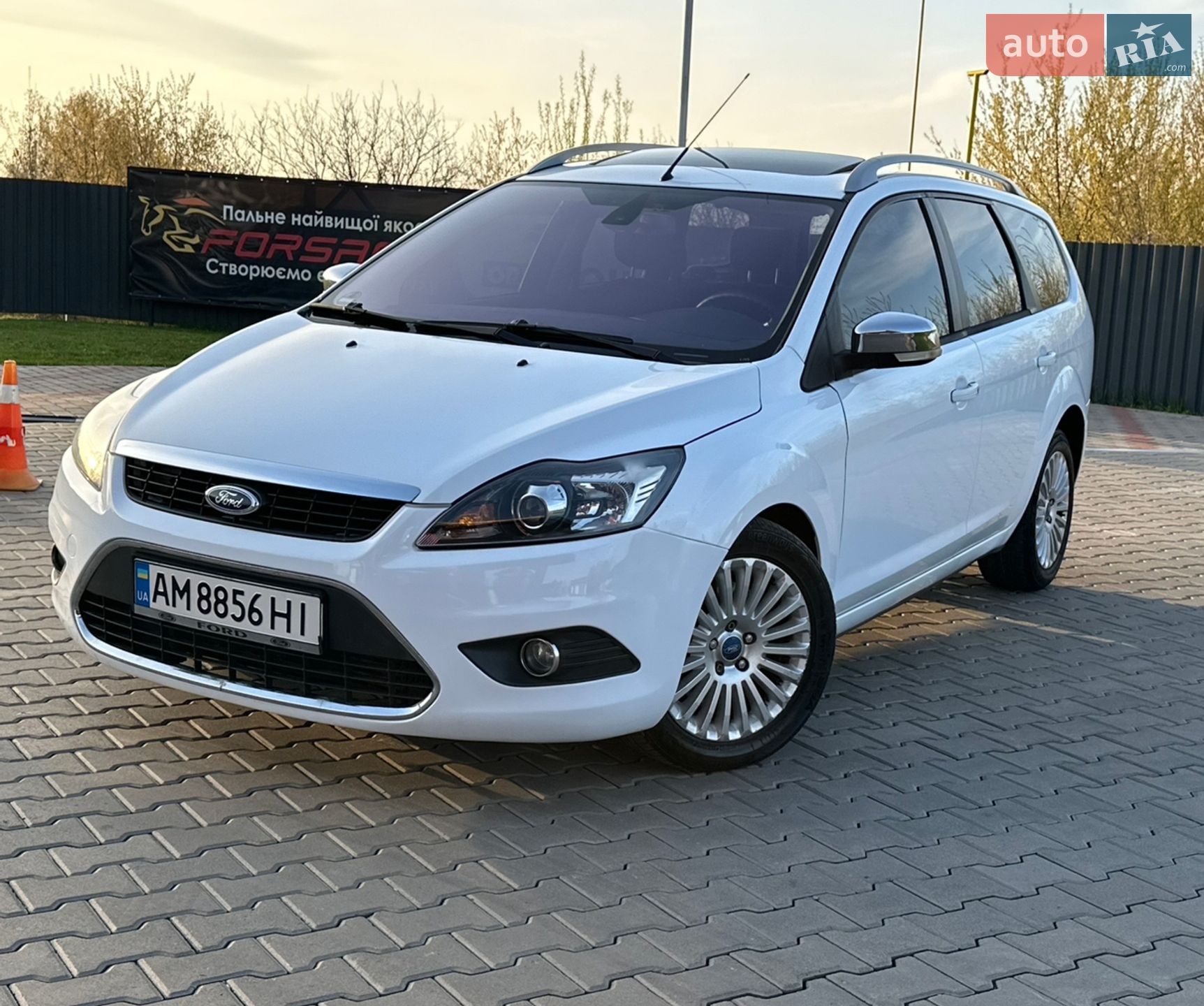 Головне фото звіту автомобіля FORD FOCUS 2009