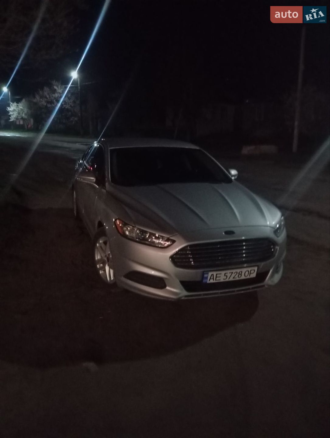 Головне фото звіту автомобіля FORD FUSION 2015