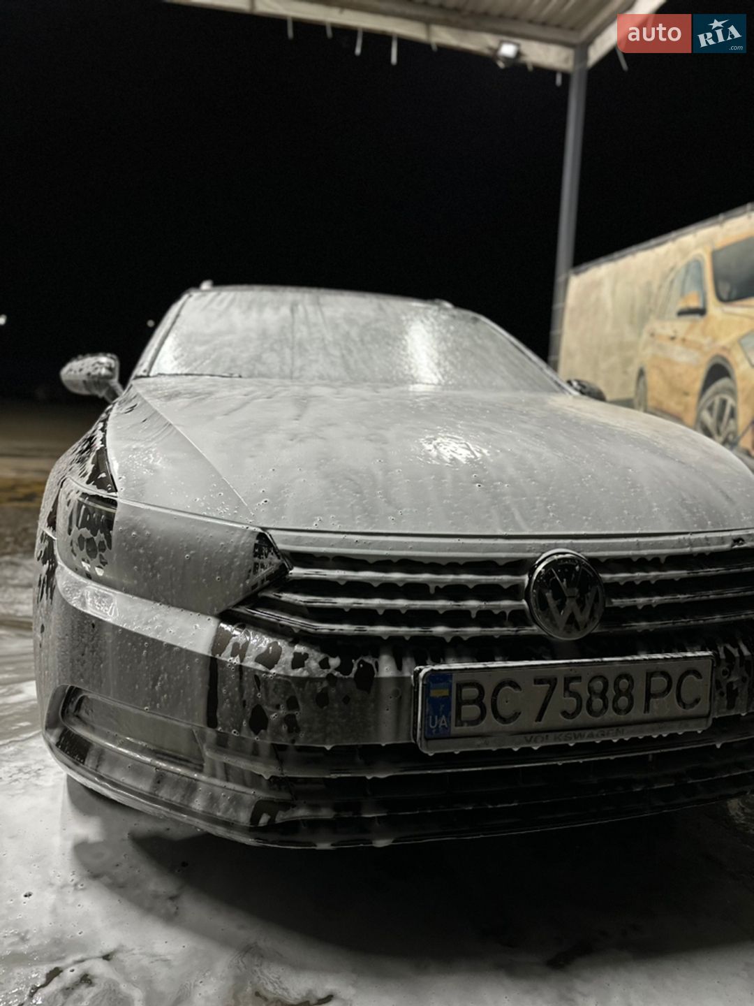 VOLKSWAGEN PASSAT 2014