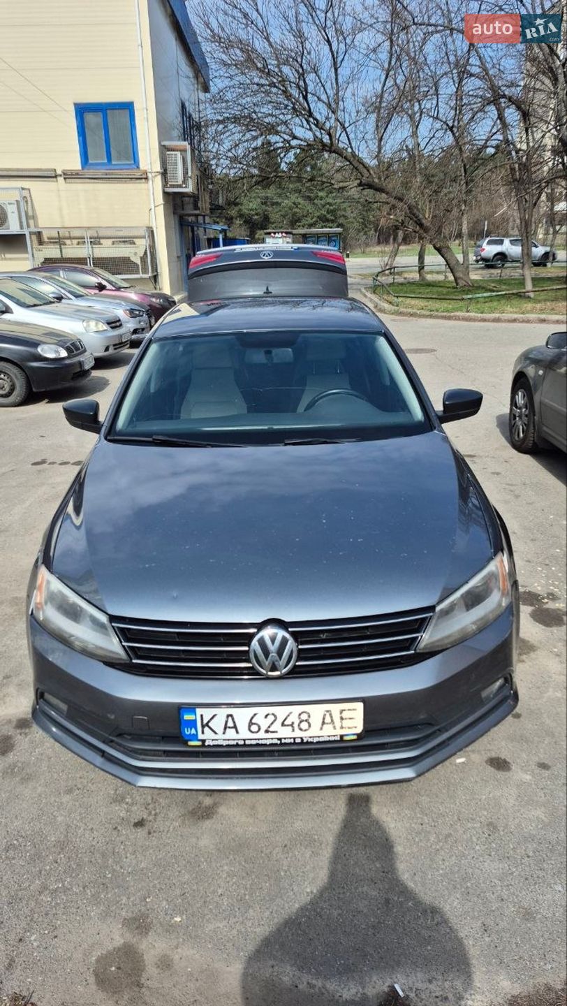 VOLKSWAGEN JETTA 2015