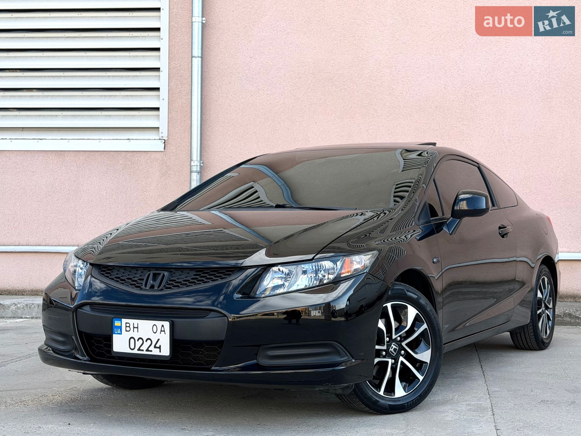 Головне фото звіту автомобіля HONDA CIVIC 2013