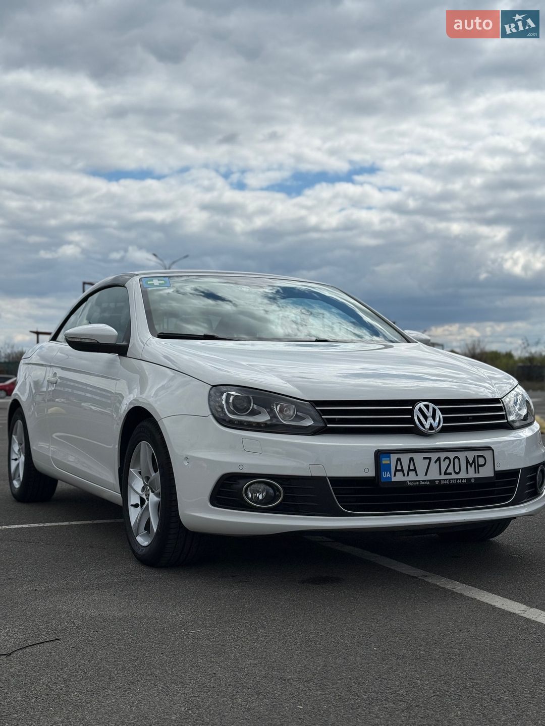 VOLKSWAGEN EOS 2012