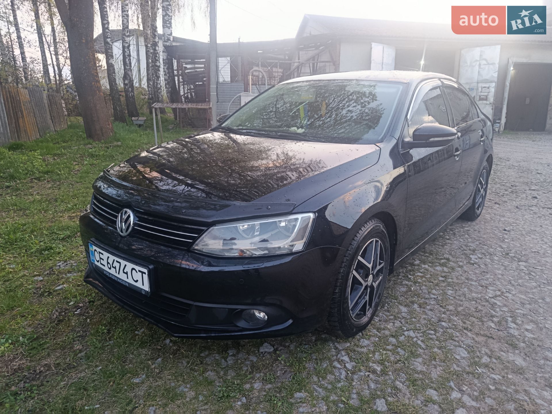 VOLKSWAGEN JETTA 2011