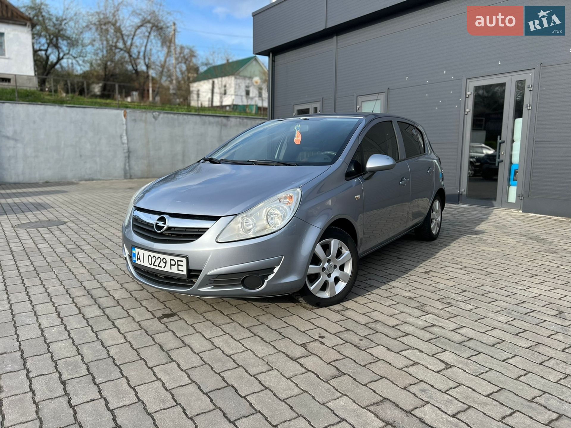 Головне фото звіту автомобіля OPEL CORSA 2008