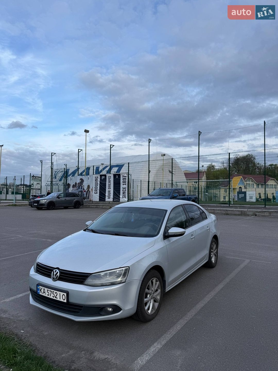 VOLKSWAGEN JETTA 2012