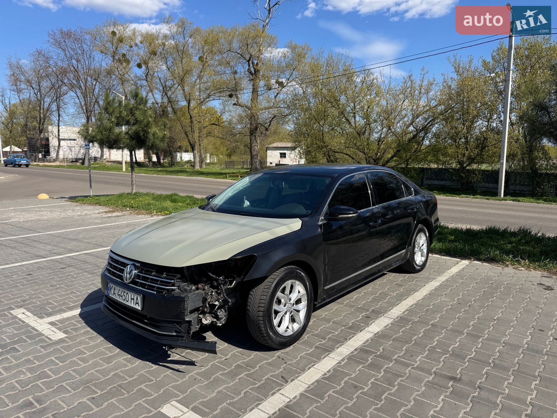VOLKSWAGEN PASSAT 2016