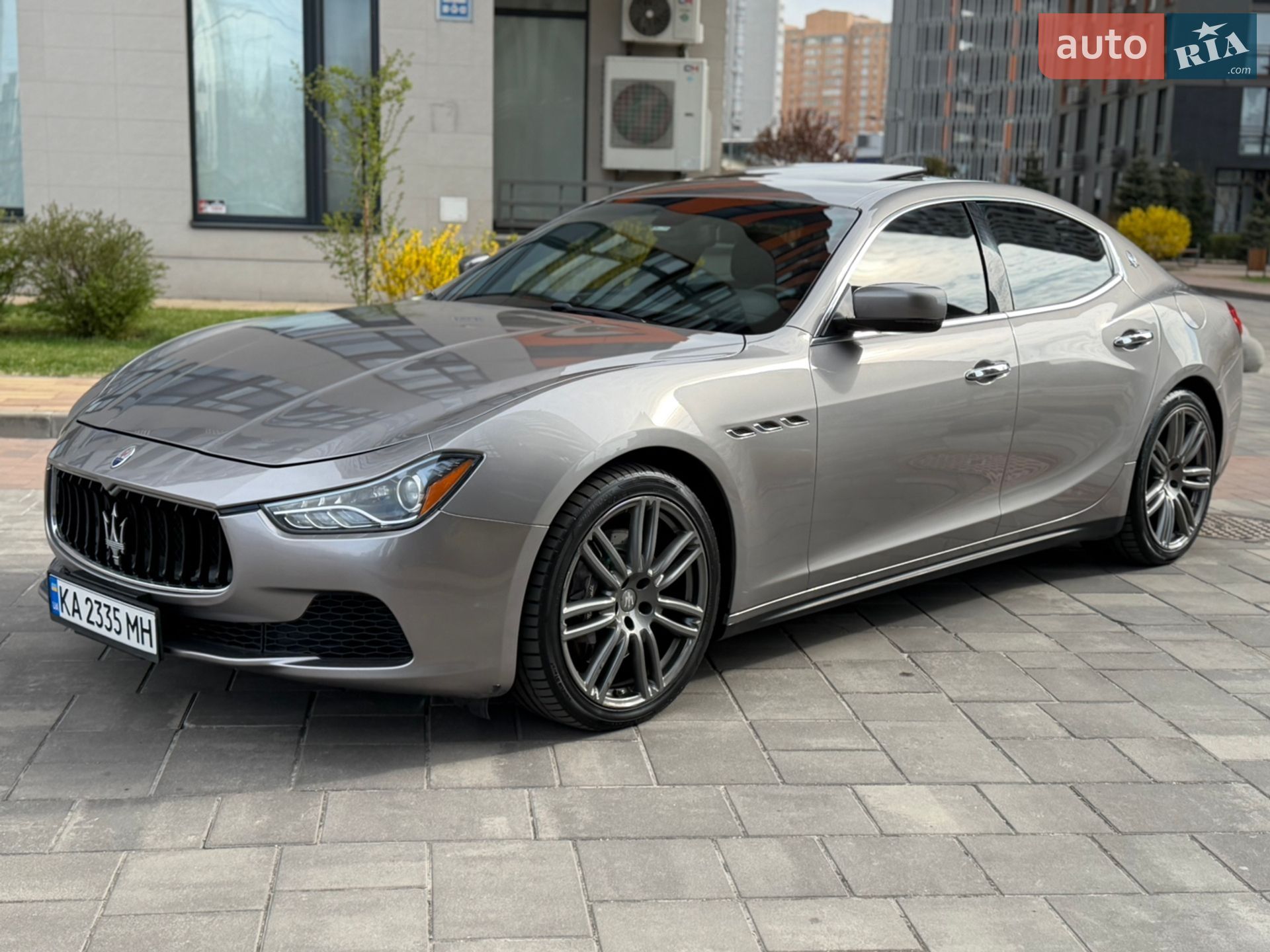 Головне фото звіту автомобіля MASERATI GHIBLI 2014
