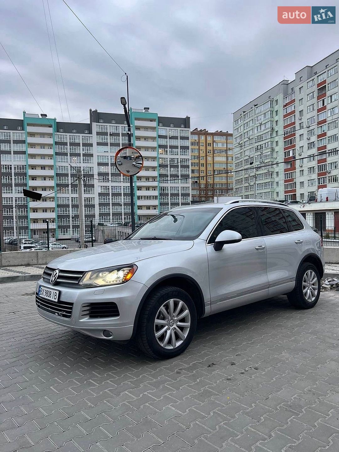 VOLKSWAGEN TOUAREG 2011