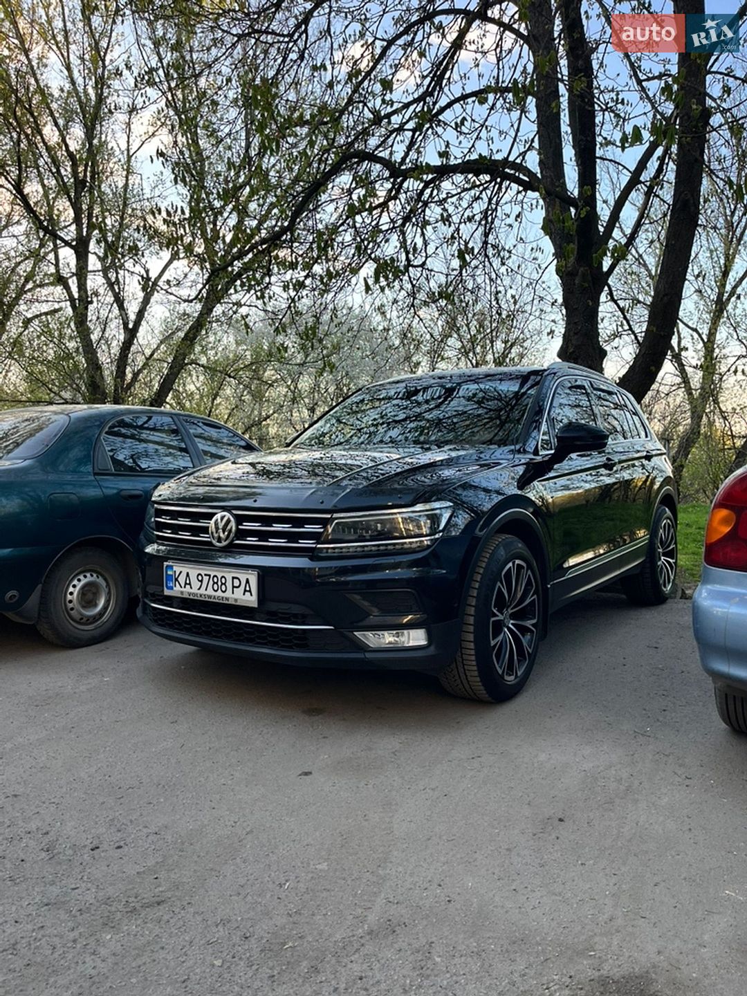 VOLKSWAGEN TIGUAN 2016