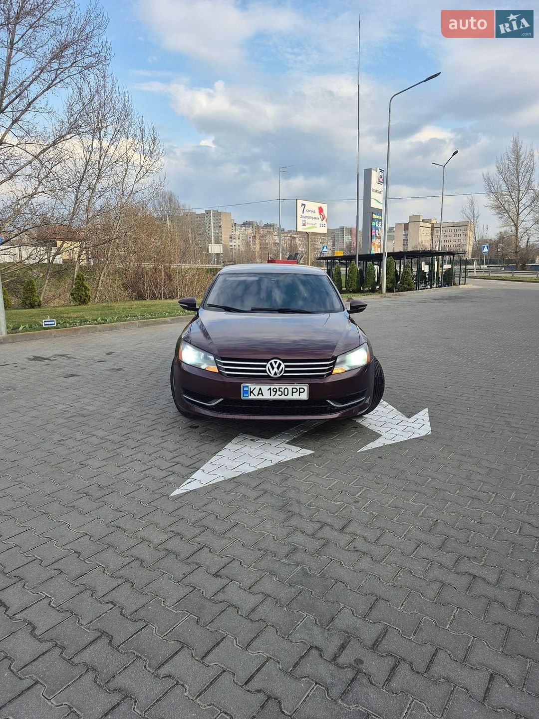 VOLKSWAGEN PASSAT 2013