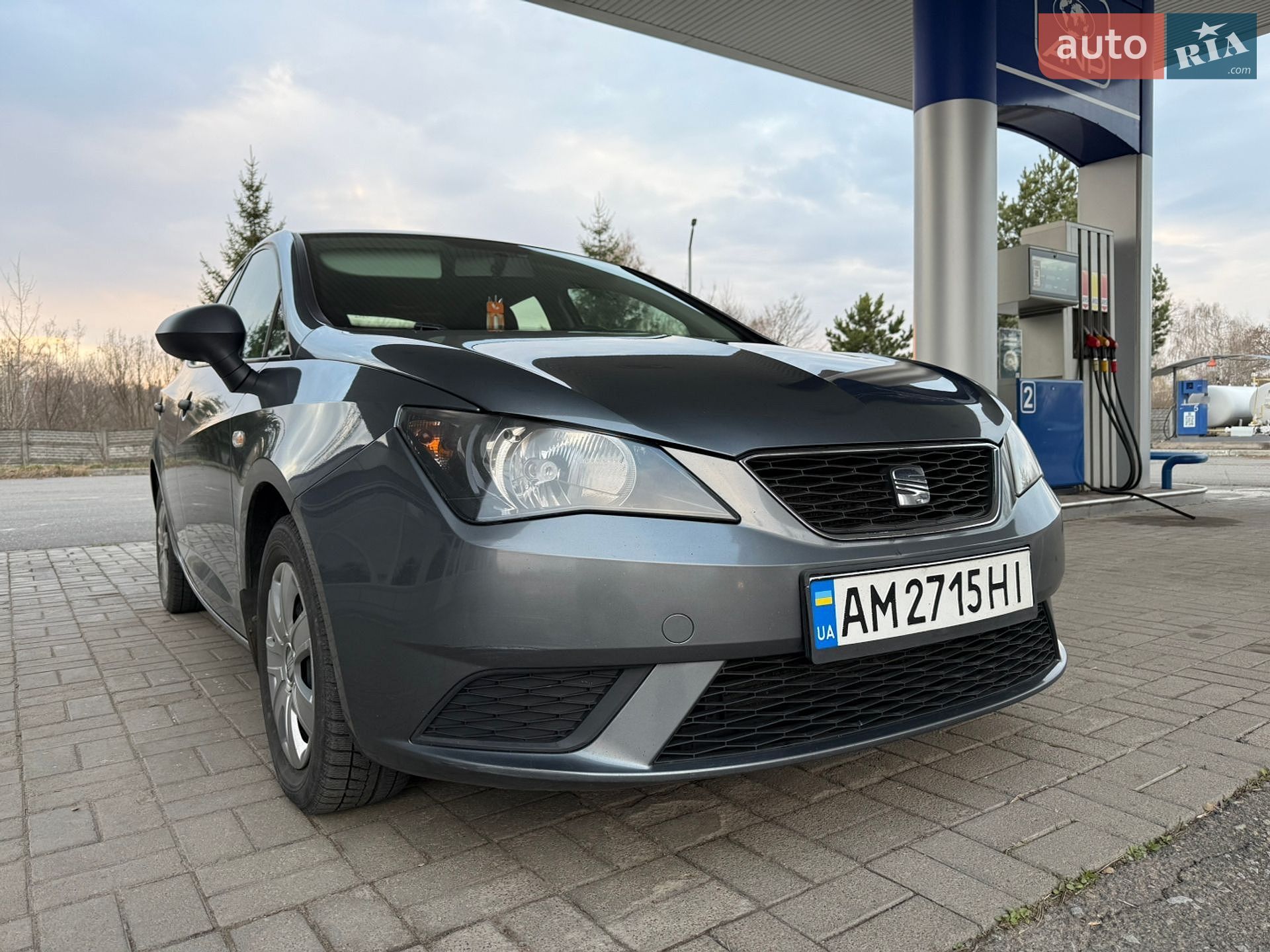 Головне фото звіту автомобіля SEAT IBIZA 2013
