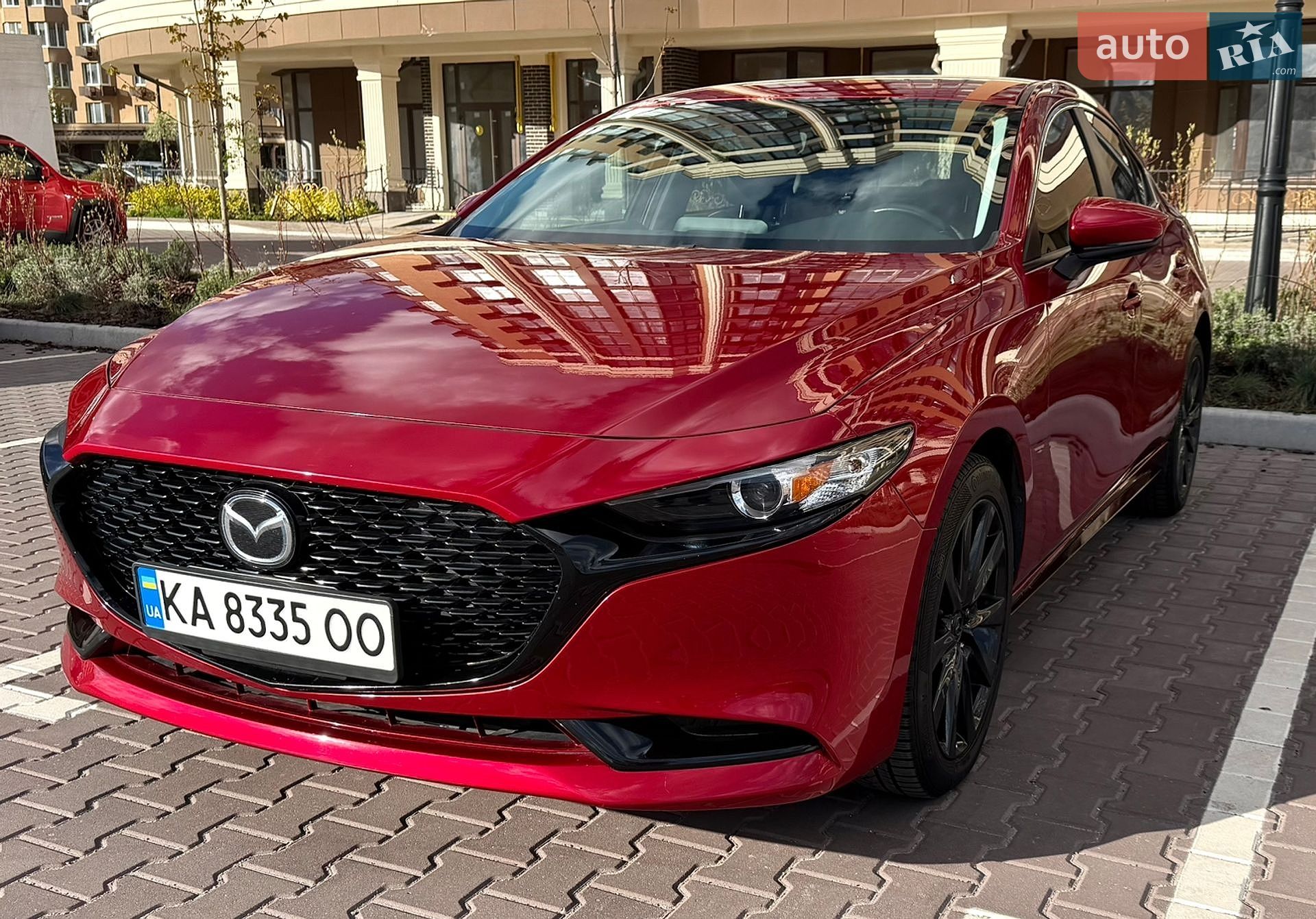 Головне фото звіту автомобіля MAZDA 3 2019