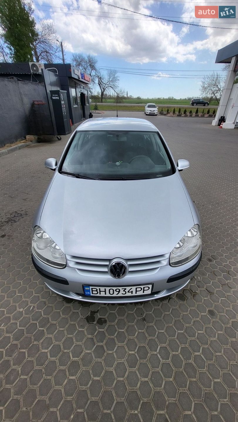 VOLKSWAGEN GOLF 2005