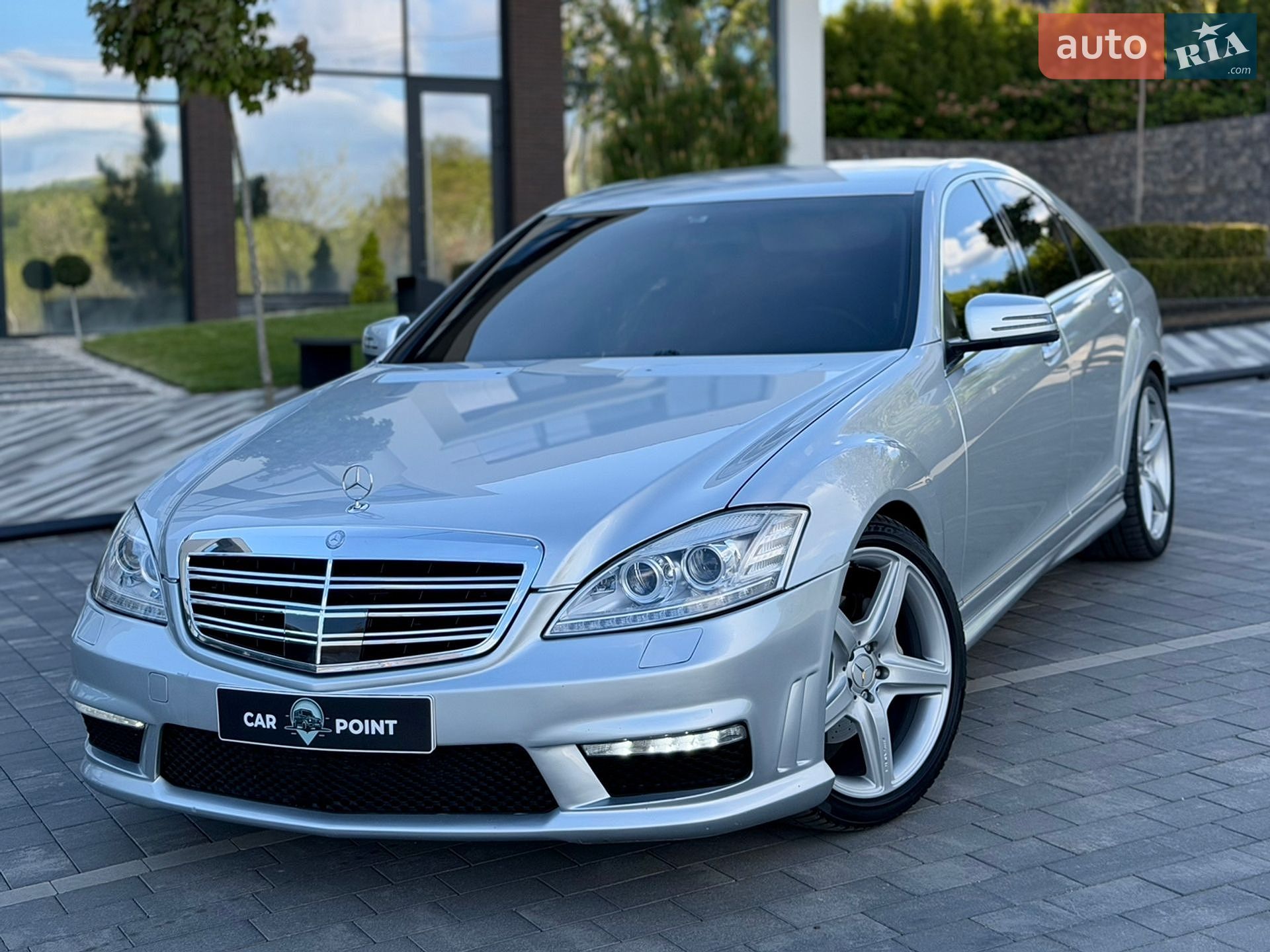 MERCEDES-BENZ S 320 2006
