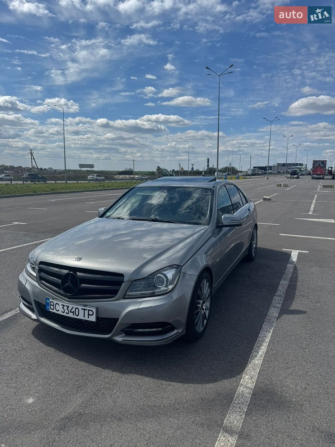 MERCEDES-BENZ C 350 2012