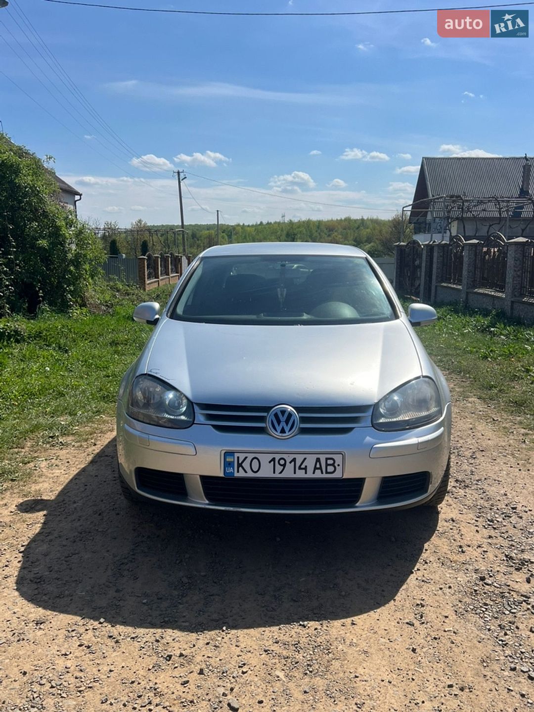 VOLKSWAGEN GOLF 2004