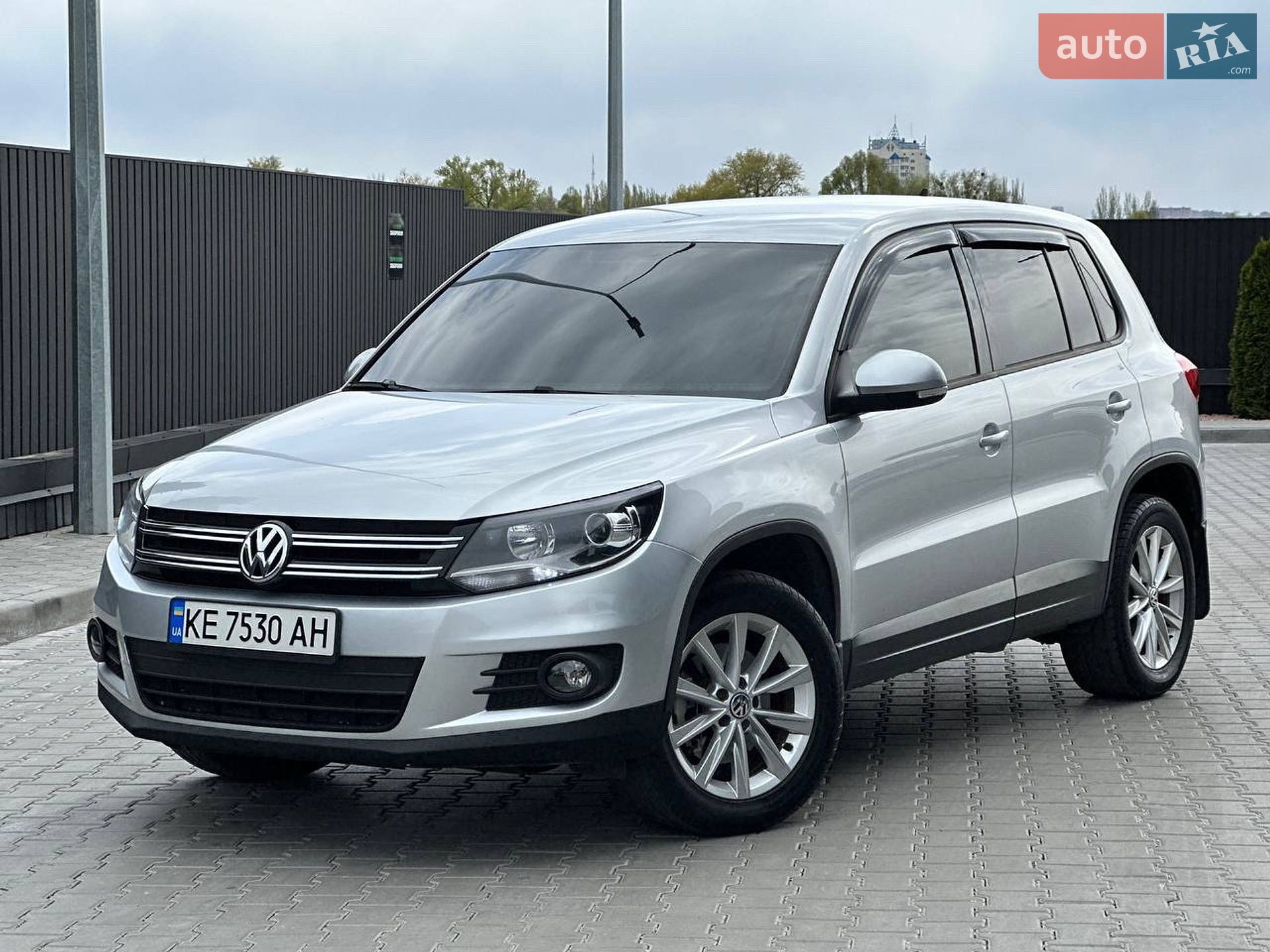 VOLKSWAGEN TIGUAN 2014