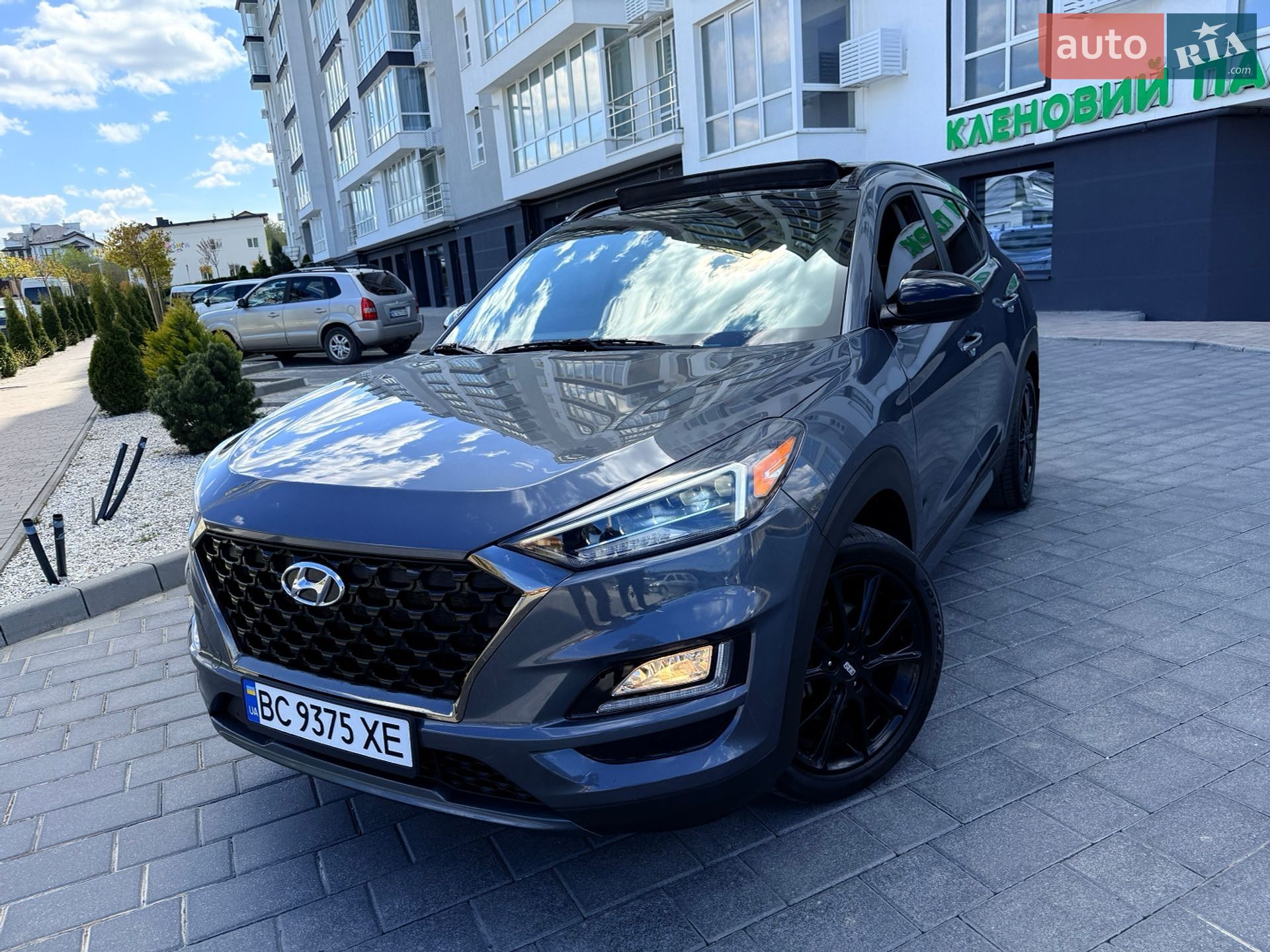 Головне фото звіту автомобіля HYUNDAI TUCSON 2019