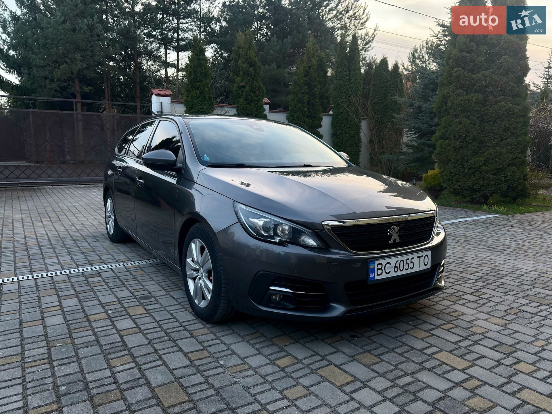 PEUGEOT 308 2017