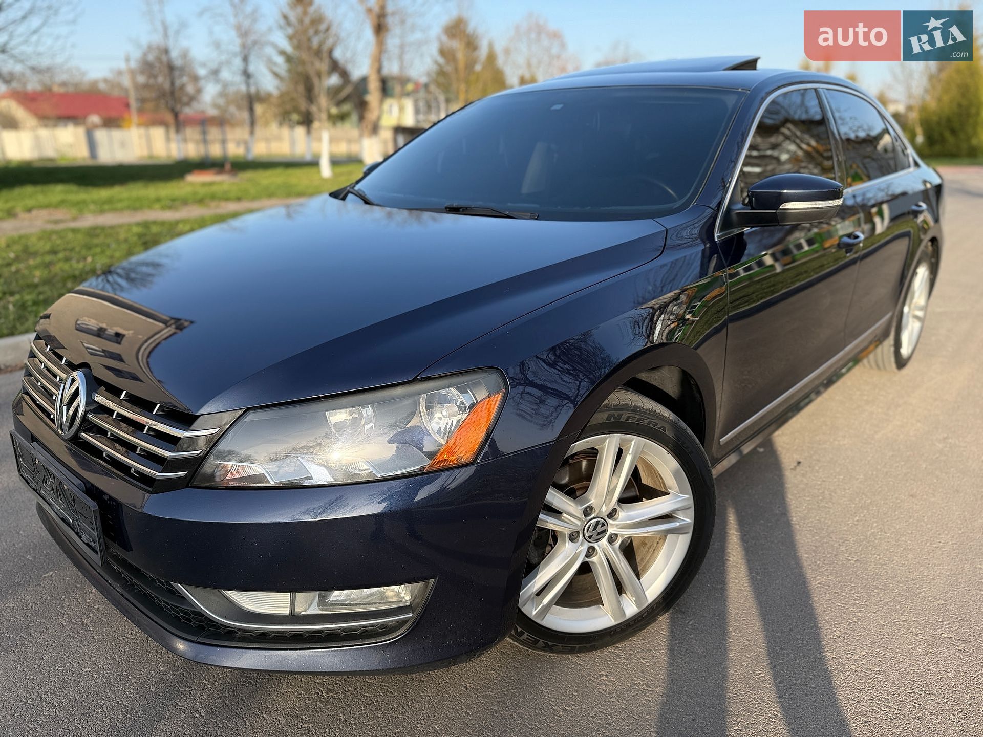 VOLKSWAGEN PASSAT 2014