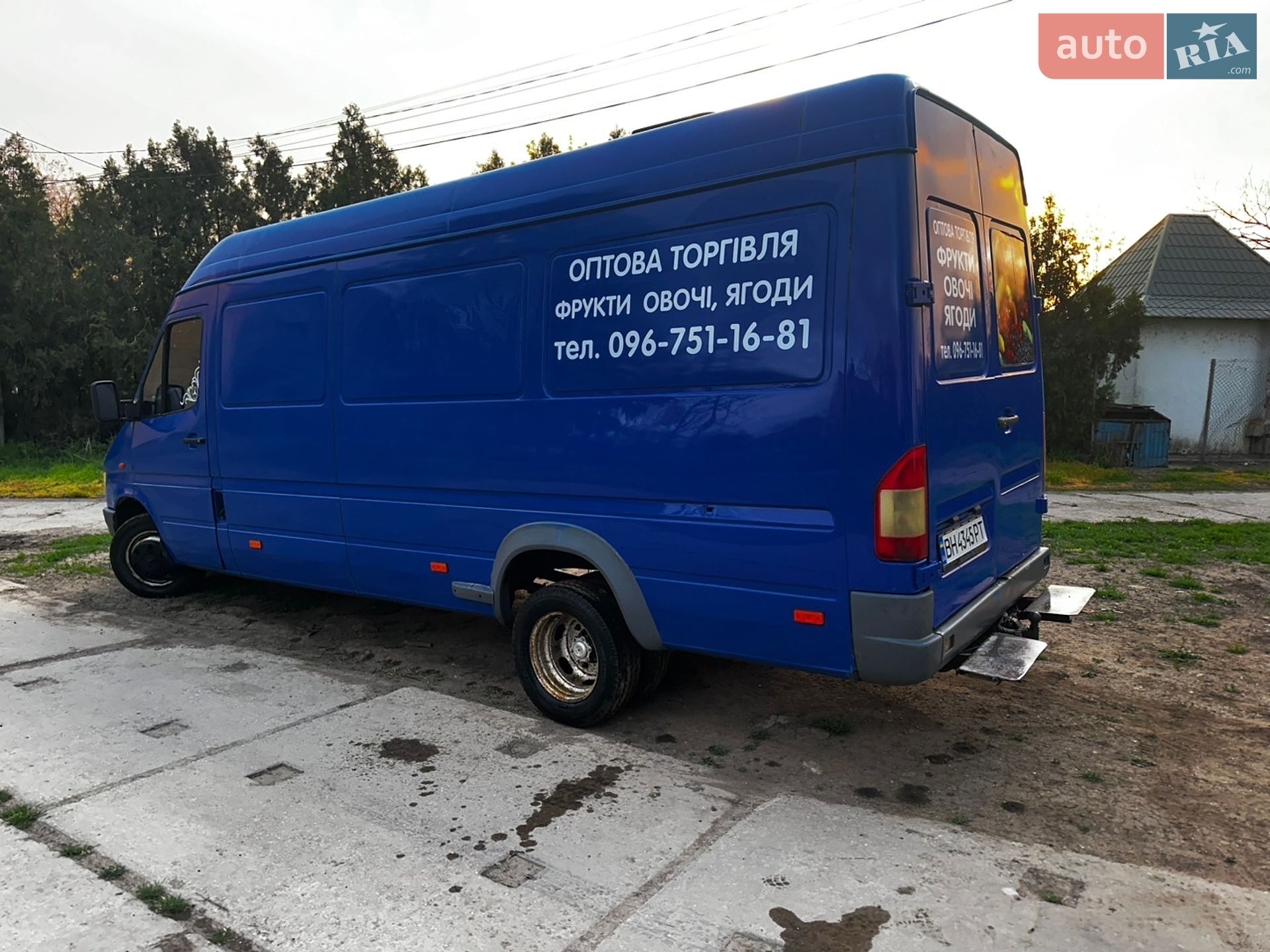MERCEDES-BENZ 412 D 1998