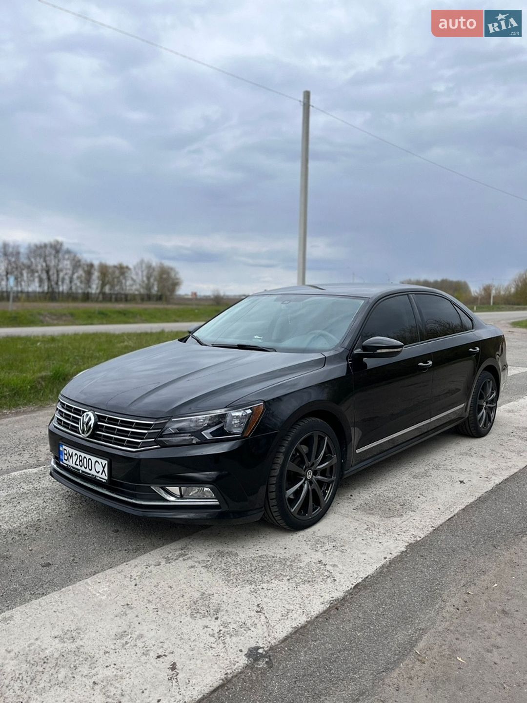VOLKSWAGEN PASSAT 2016