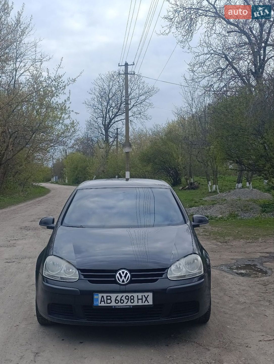 VOLKSWAGEN GOLF 2003
