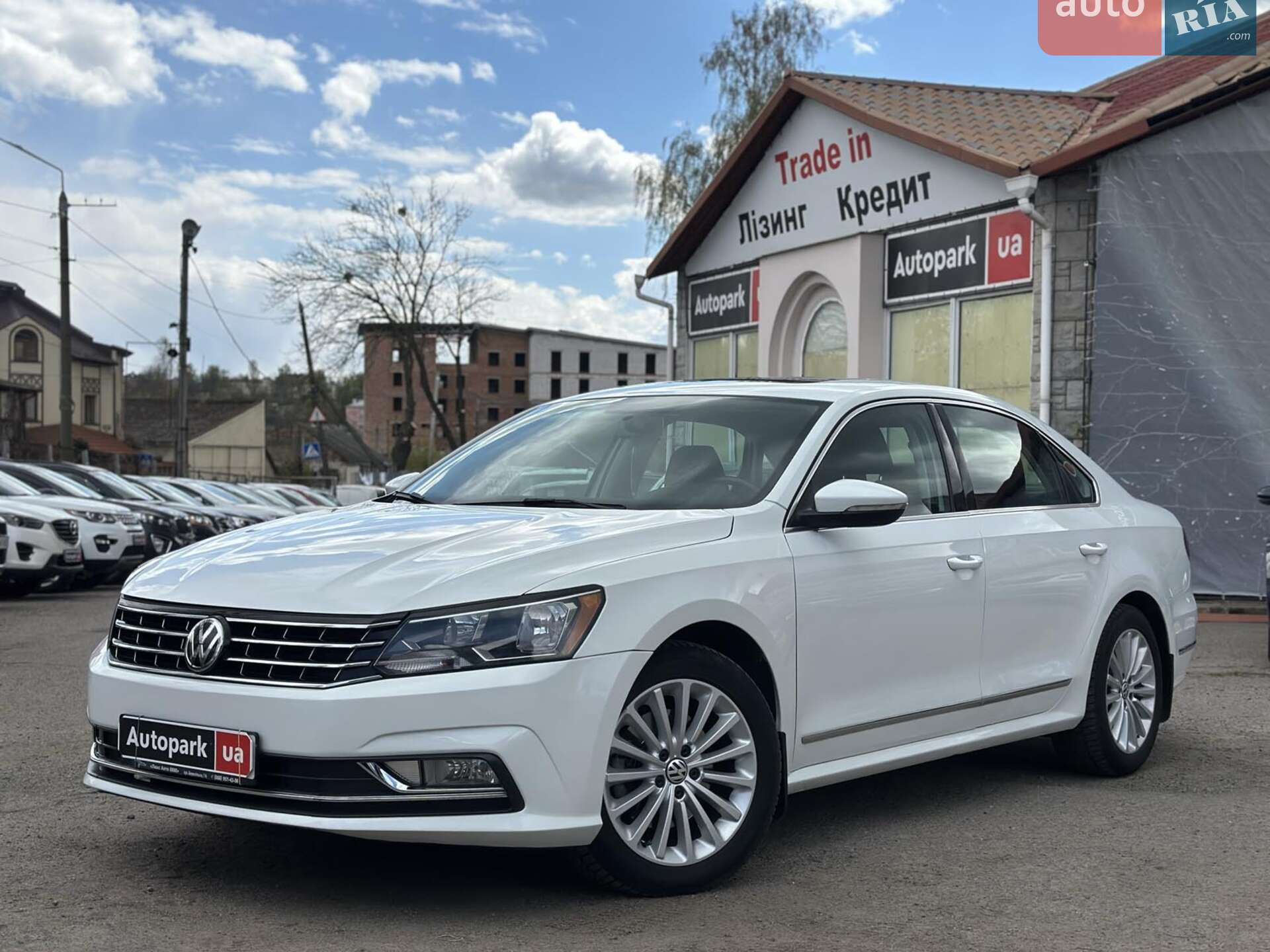 VOLKSWAGEN PASSAT 2016