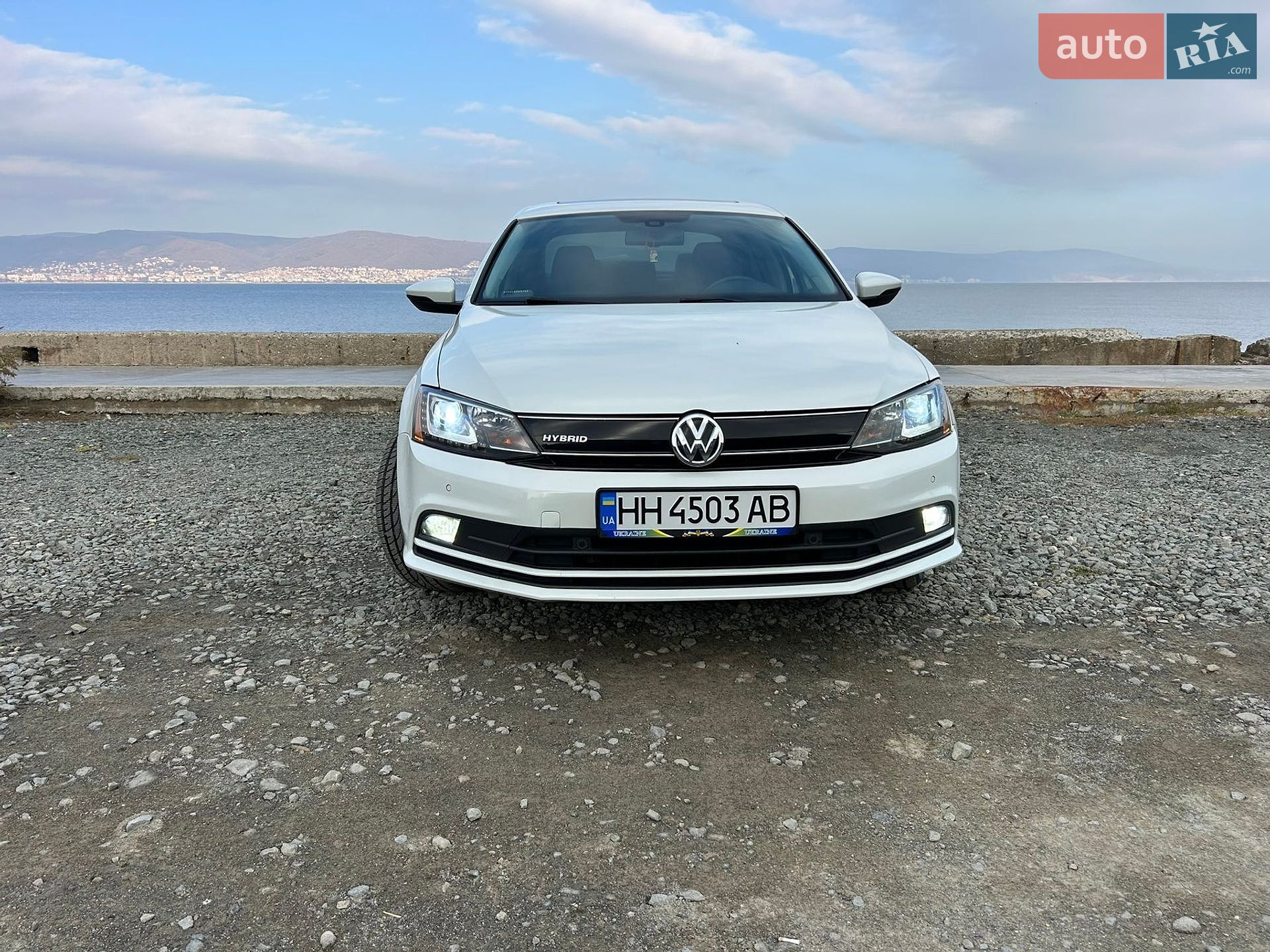 VOLKSWAGEN JETTA 2015
