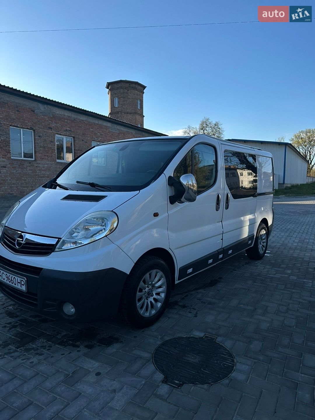 Головне фото звіту автомобіля OPEL VIVARO 2007