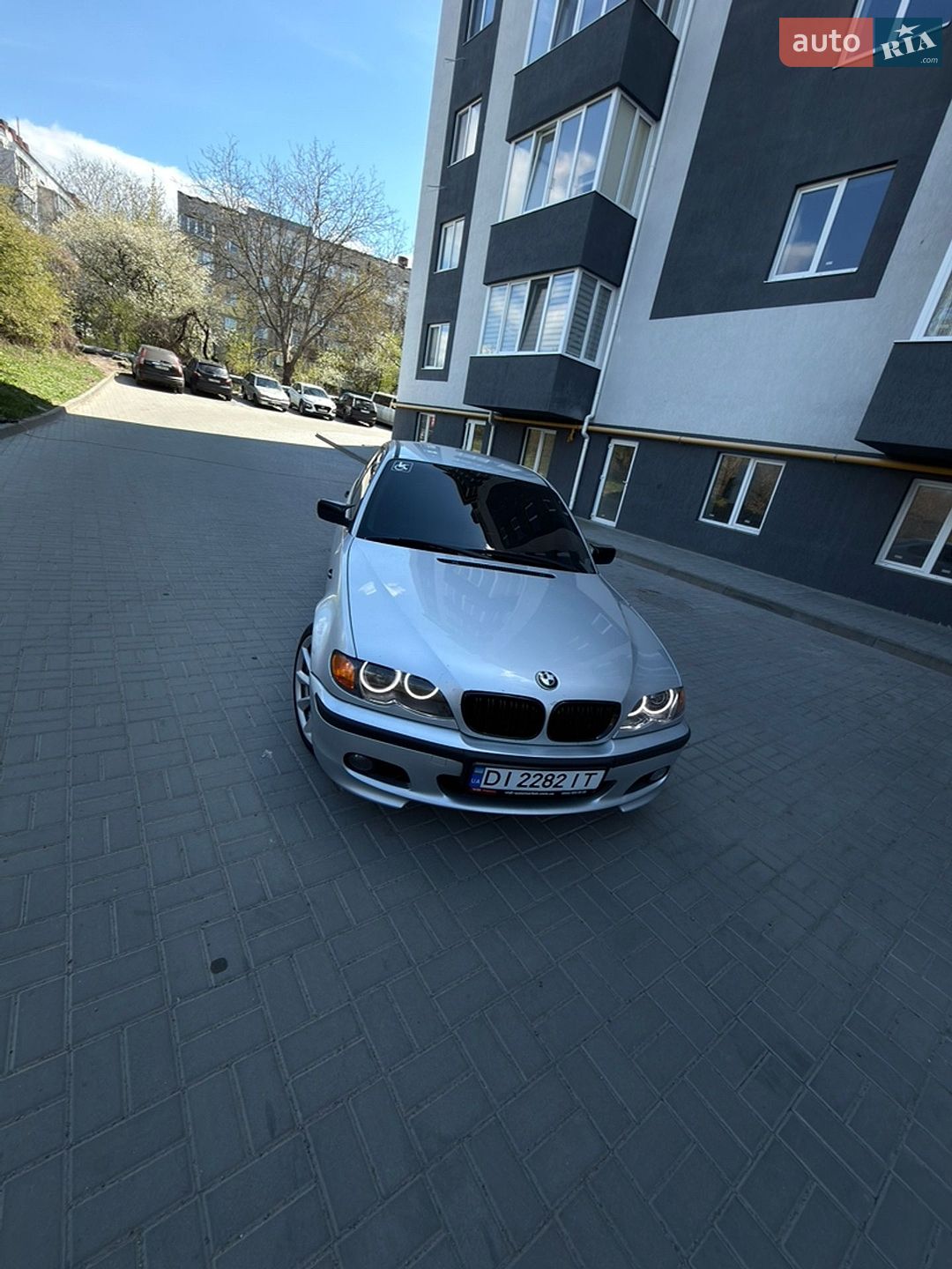 BMW 346 2001