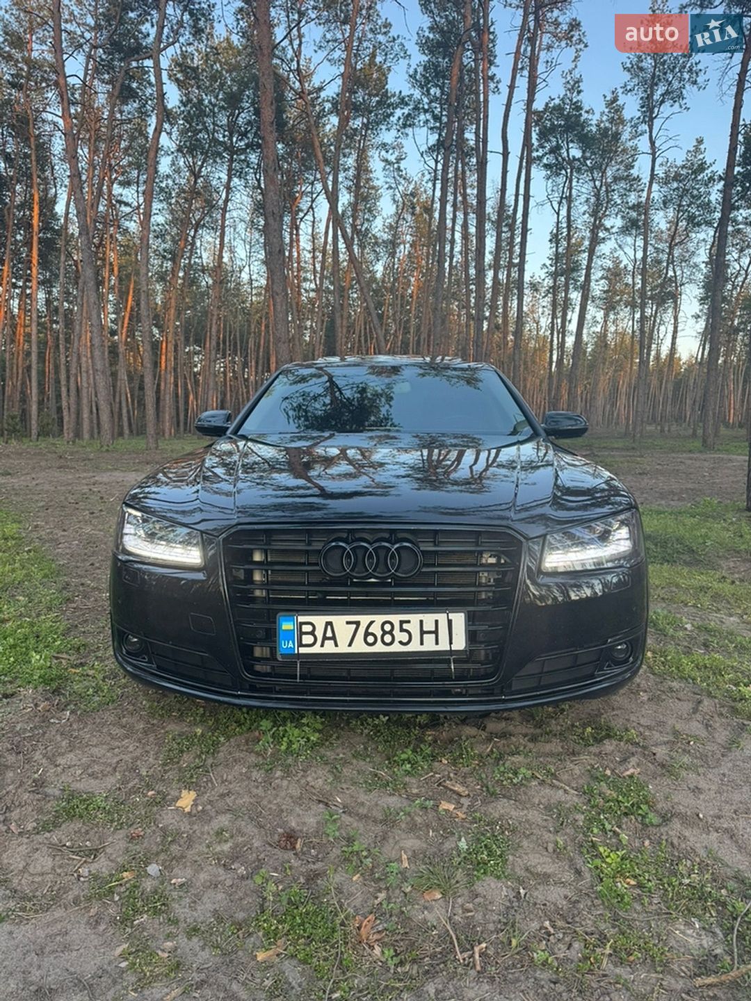 Головне фото звіту автомобіля AUDI A8 2015
