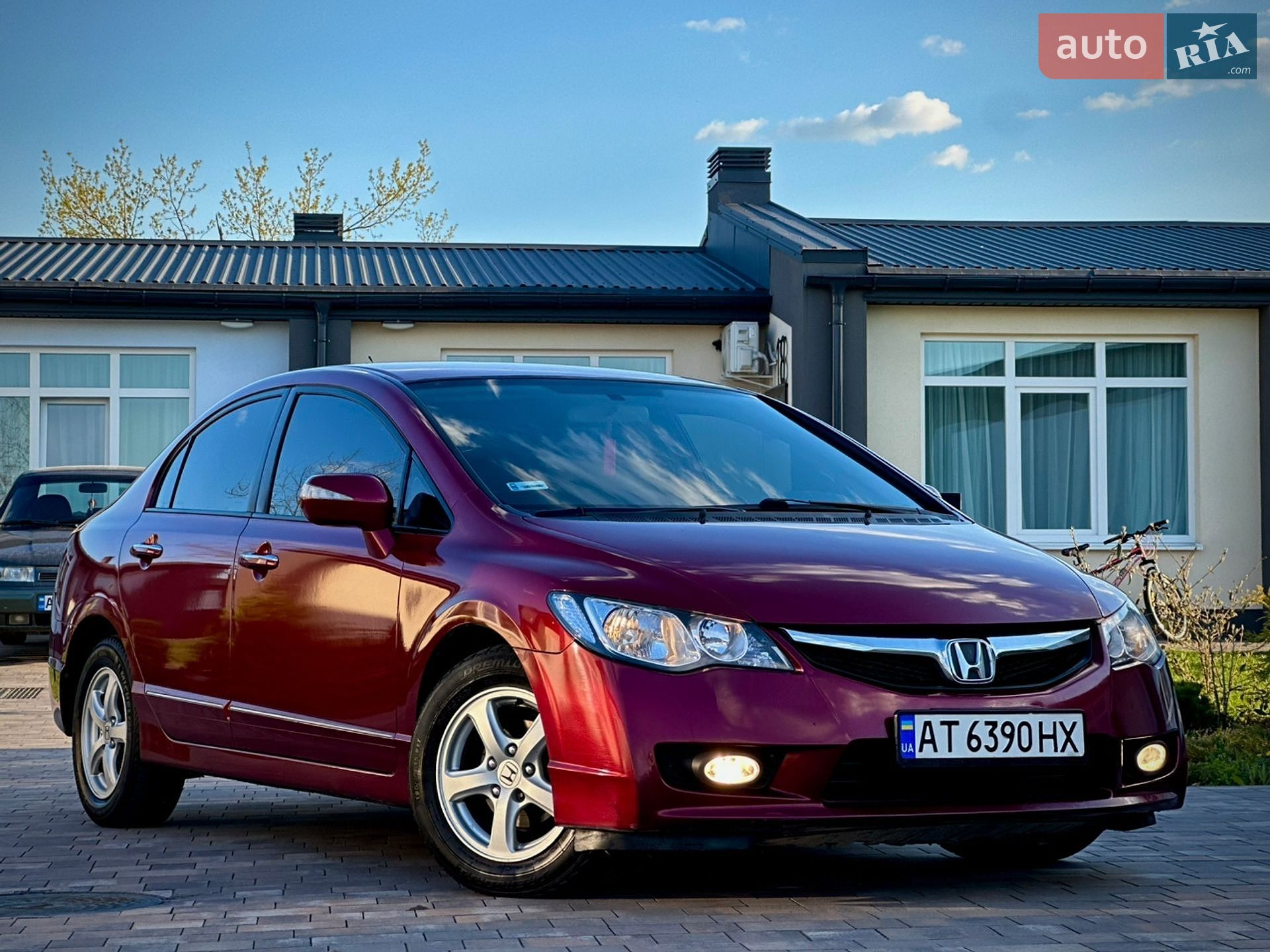 Головне фото звіту автомобіля HONDA CIVIC 2009