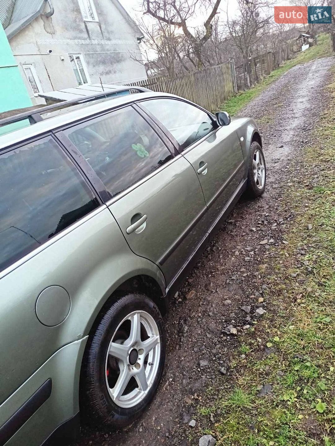VOLKSWAGEN PASSAT 2003